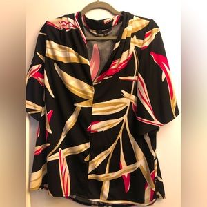 Very cute Alfani blouse